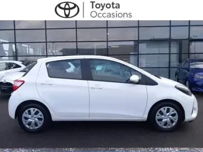 Photo 2 Toyota Yaris  110 VVT-i France Connect 5p MY19