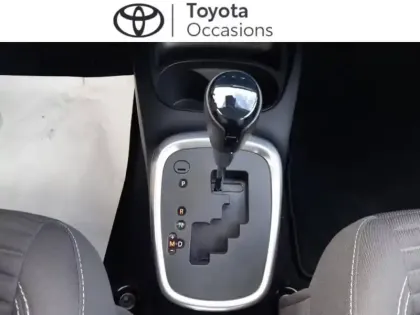 Photo 8 Toyota Yaris  110 VVT-i France Connect 5p MY19