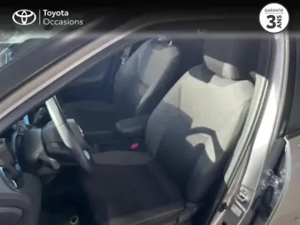 Photo 10 Toyota Yaris  Cross 116h Design Pack Cargo