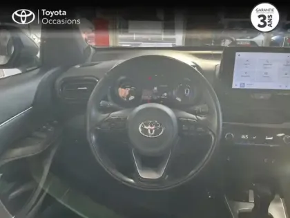 Photo 8 Toyota Yaris  Cross 116h Design Pack Cargo