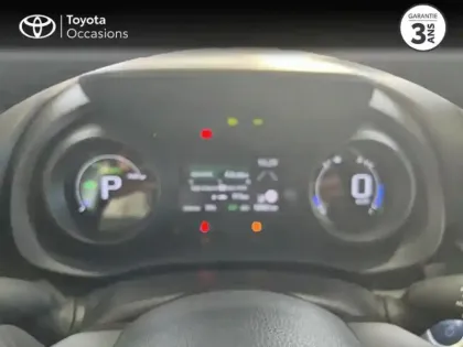 Photo 13 Toyota Yaris  Cross 116h Design Pack Cargo