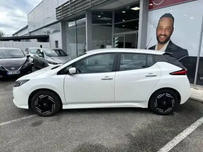 Photo 9 Nissan Leaf  150ch 40kWh Acenta 22