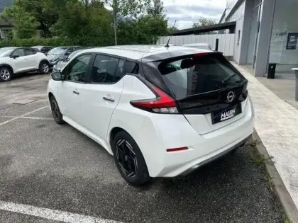 Photo 8 Nissan Leaf  150ch 40kWh Acenta 22