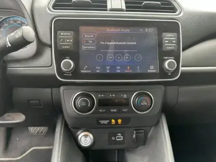 Photo 14 Nissan Leaf  150ch 40kWh Acenta 22