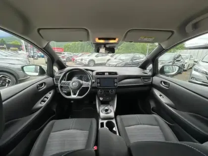 Photo 10 Nissan Leaf  150ch 40kWh Acenta 22