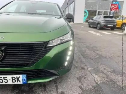 Photo 12 Peugeot 308  1.2 PureTech 130ch S&S Active Pack