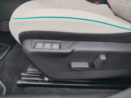 Photo 14 Fiat 600  1.2 Hybrid 100ch La Prima DCT6