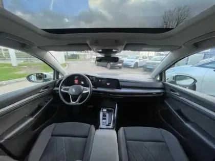 Photo 9 Volkswagen Golf  1.4 eHybrid OPF 204ch Style DSG6