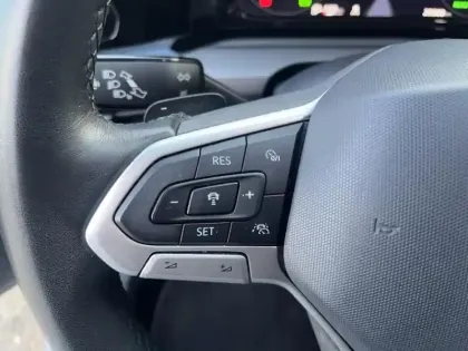 Photo 11 Volkswagen Golf  1.4 eHybrid OPF 204ch Style DSG6