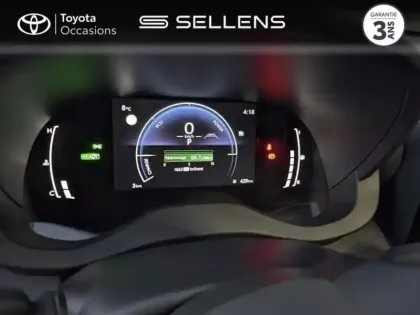 Photo 13 Toyota Yaris  116h Design 5p MY25