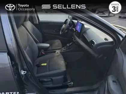 Photo 5 Toyota Yaris  116h Design 5p MY25