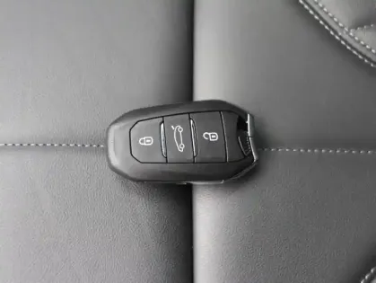 Photo 14 DS DS 4  BlueHDi 130ch Rivoli Automatique