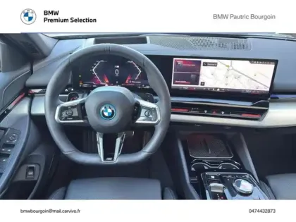 Photo 12 BMW Serie 5 Série 5 530e 299ch M Sport xDrive