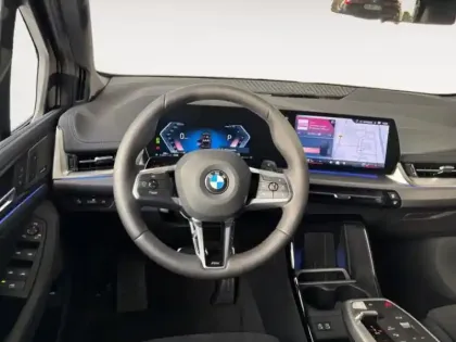 Photo 11 BMW Serie 2 Série 2 ActiveTourer 220d 163ch M Sport DKG7