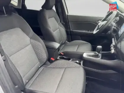 Photo 4 Renault Captur  1.6 E-Tech hybride 145ch Evolution