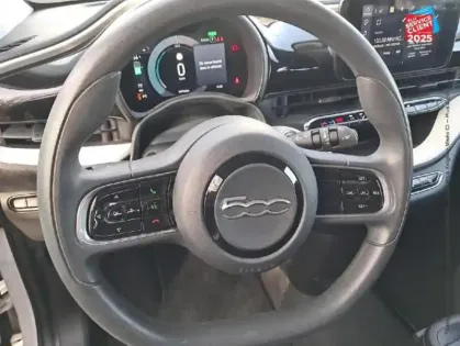 Photo 11 Fiat 500  e 95ch Action Plus