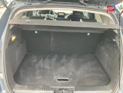 Photo 13 Renault Captur  1.6 E-Tech hybride 145ch Intens -21