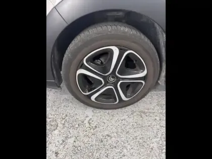 Photo 3 Citroën C3  1.2 PureTech 83ch S&S Shine