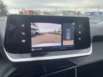 Photo 14 Peugeot 2008  1.2 PureTech 130ch S&S Style EAT8