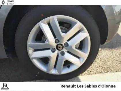 Photo 7 Renault Clio  1.5 dCi 100ch Evolution - 25