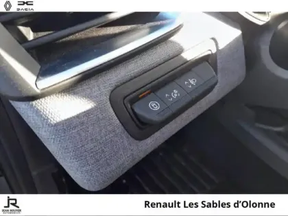 Photo 29 Renault Clio  1.5 dCi 100ch Evolution - 25