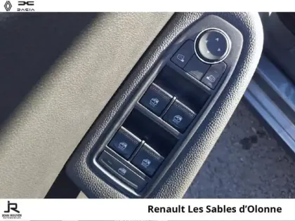 Photo 28 Renault Clio  1.5 dCi 100ch Evolution - 25