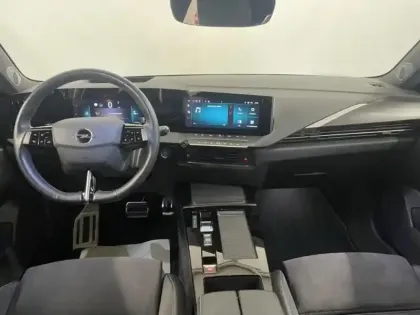 Photo 4 Opel Astra  1.2 Turbo 130ch Ultimate BVA8