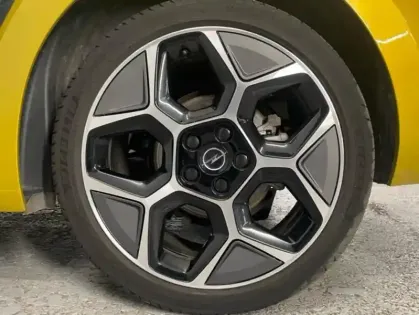 Photo 8 Opel Astra  1.2 Turbo 130ch Ultimate BVA8