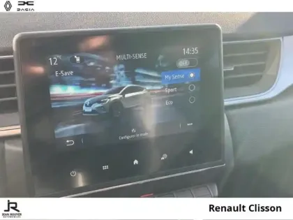 Photo 13 Renault Captur  E-Tech hybride 145ch Techno