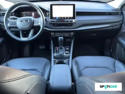 Photo 8 Jeep Compass  1.3 Turbo T4 240ch PHEV 4xe S AT6 eAWD