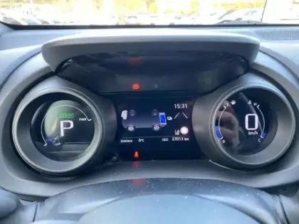 Photo 8 Toyota Yaris  Cross 116h Design MY22