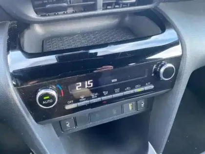 Photo 14 Toyota Yaris  Cross 116h Design MY22