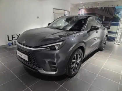 Photo 2 Lexus Lbx  1.5 136ch Emotion 2WD