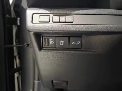 Photo 11 Lexus Lbx  1.5 136ch Emotion 2WD