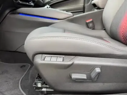 Photo 9 Alfa Romeo Junior  1.2 Ibrida 145ch Premium e-DCT6