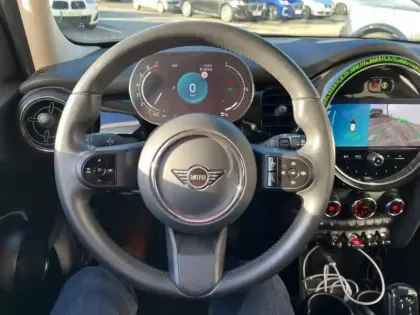 Photo 10 Mini Mini  5 Portes Cooper 136ch Edition Premium BVA7