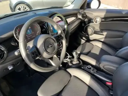 Photo 13 Mini Mini  5 Portes Cooper 136ch Edition Premium BVA7