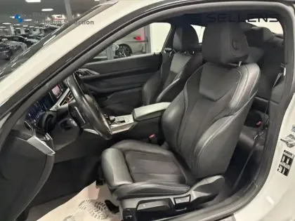 Photo 33 BMW Serie 4 Gén. II (G22) Ph1 M Sport 2