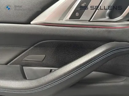 Photo 26 BMW Serie 4 Gén. II (G22) Ph1 M Sport 2