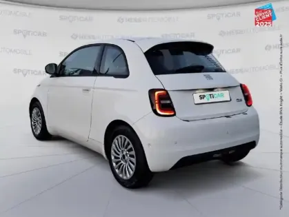 Photo 22 Fiat 500  e 118ch MY23 Camera