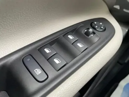 Photo 11 Fiat 600  1.2 Hybrid 136ch La Prima DCT6