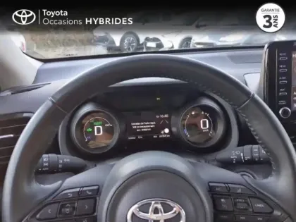 Photo 12 Toyota Yaris  116h Design 5p MY22
