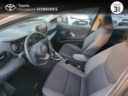 Photo 25 Toyota Yaris  116h Design 5p MY22