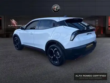 Photo 6 Alfa Romeo Junior  1.2 Ibrida 136ch Speciale DCT6