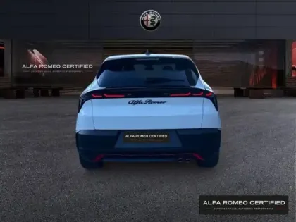 Photo 4 Alfa Romeo Junior  1.2 Ibrida 136ch Speciale DCT6