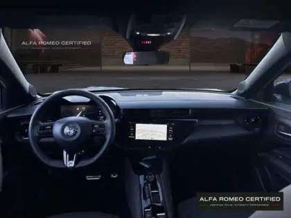 Photo 7 Alfa Romeo Junior  1.2 Ibrida 136ch Speciale DCT6