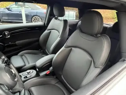 Photo 8 Mini Mini  Cooper SE 184ch Edition Premium BVA 5CV