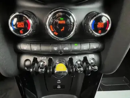 Photo 10 Mini Mini  Cooper SE 184ch Edition Premium BVA 5CV