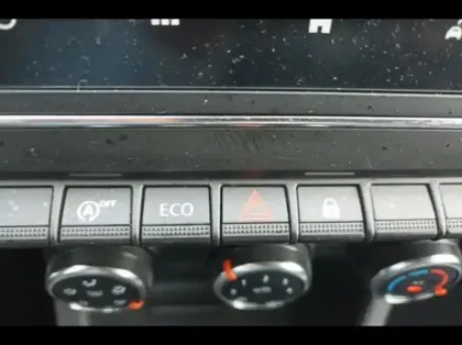 Photo 12 Renault Clio  1.0 TCe 90ch Evolution - 24