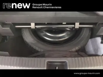 Photo 14 Renault Espace  1.2 E-Tech full hybrid 200ch esprit Alpine 7 places - 24